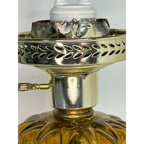 Vintage Quilted Amber Glass Brass Electric Hurricane Style MCM Table Lamp AS IS - Picture 3 of 9